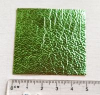 Leather square, metallic finish - 5cm x 5cm - Lime Green