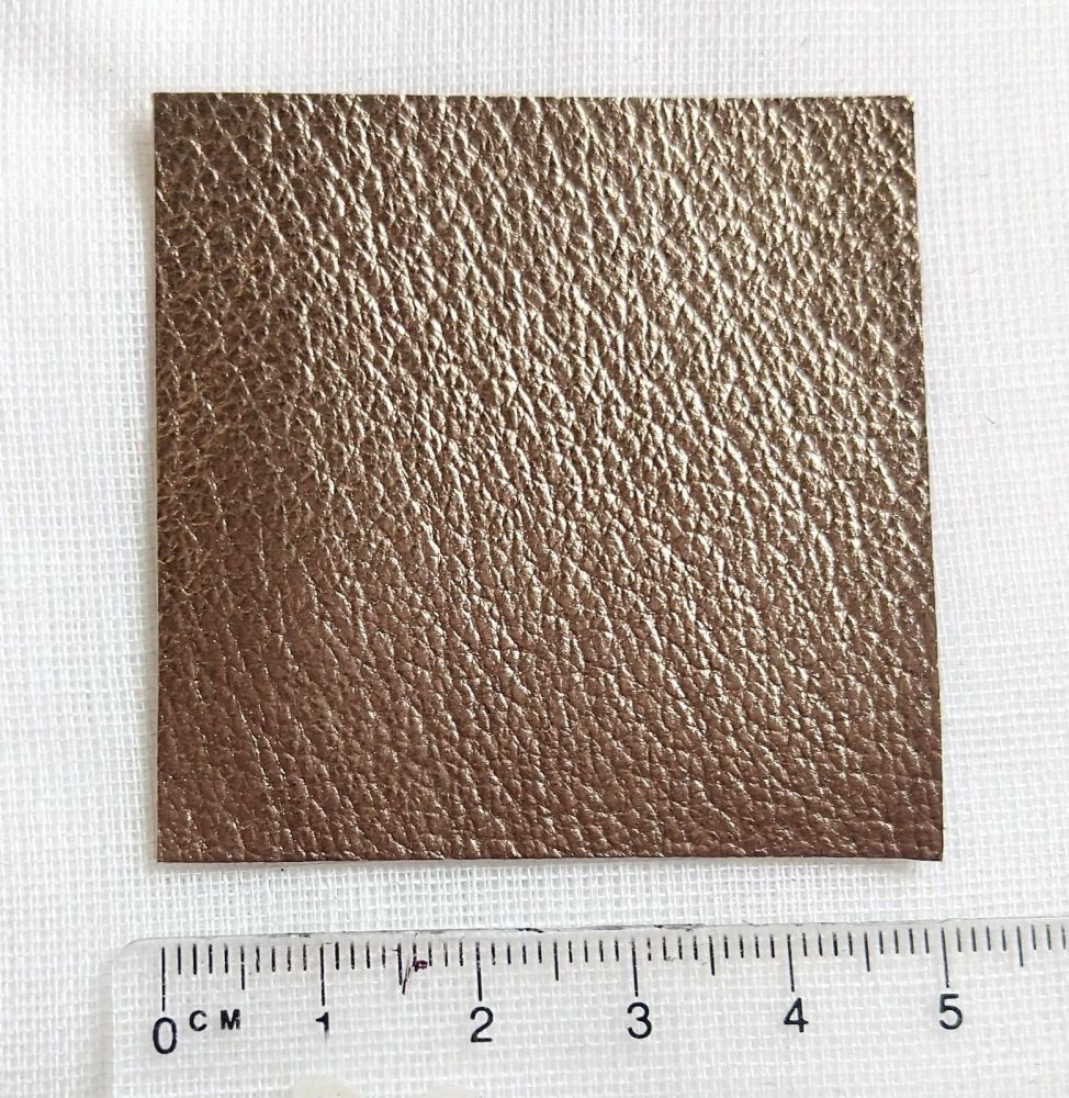 Leather square, metallic finish - 5cm x 5cm - Bronze