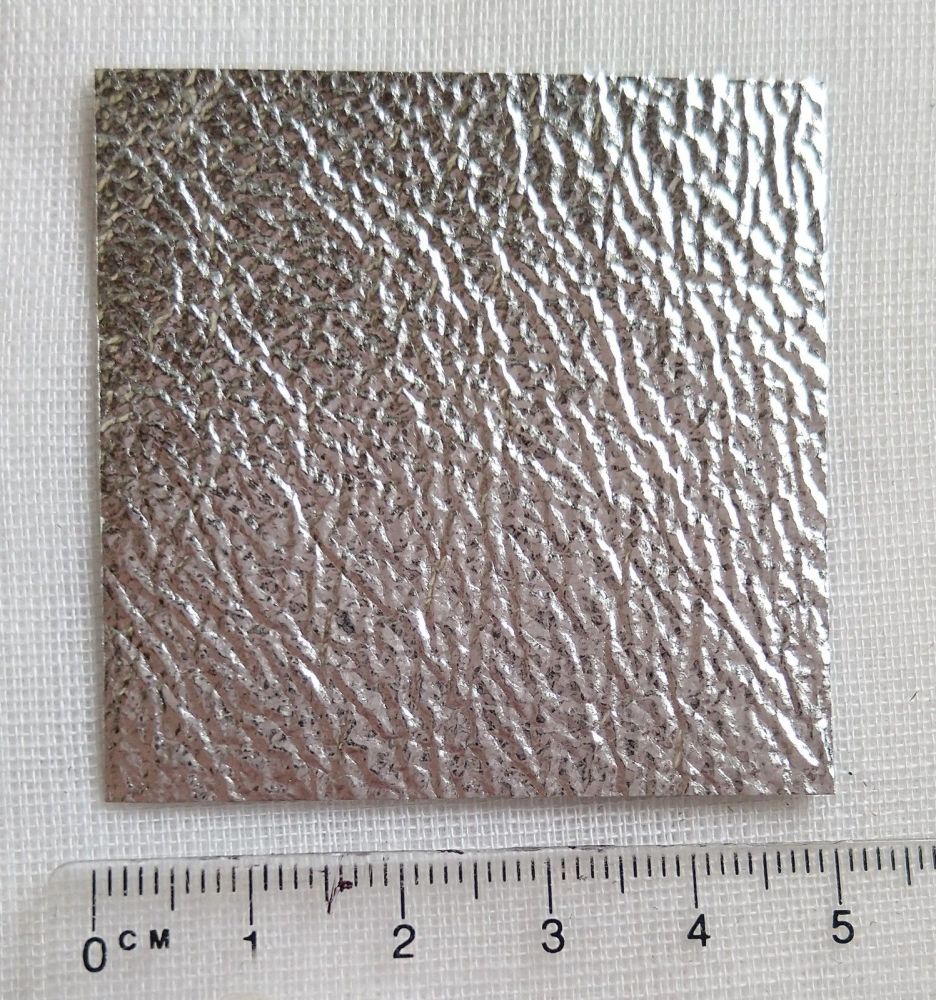 Leather square, metallic finish - 5cm x 5cm - Silver