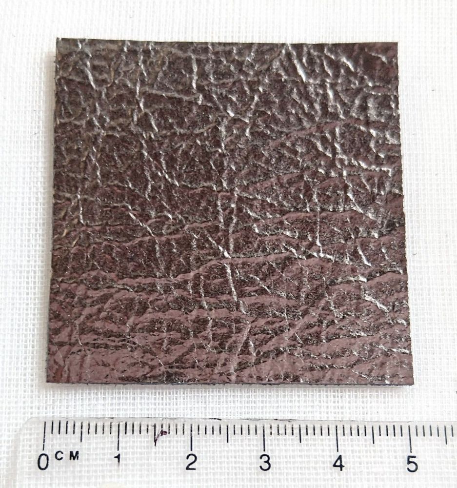 Leather square, metallic finish - 5cm x 5cm - Pewter