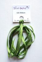 4mm Variegated green silk ribbon V411