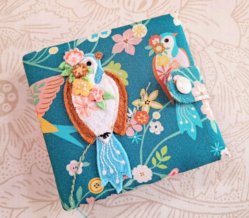 Gift Collection - Needle case and Scissors in Bird Aviary design