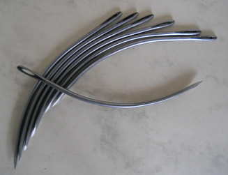 Bracing (or curved sprung) needle