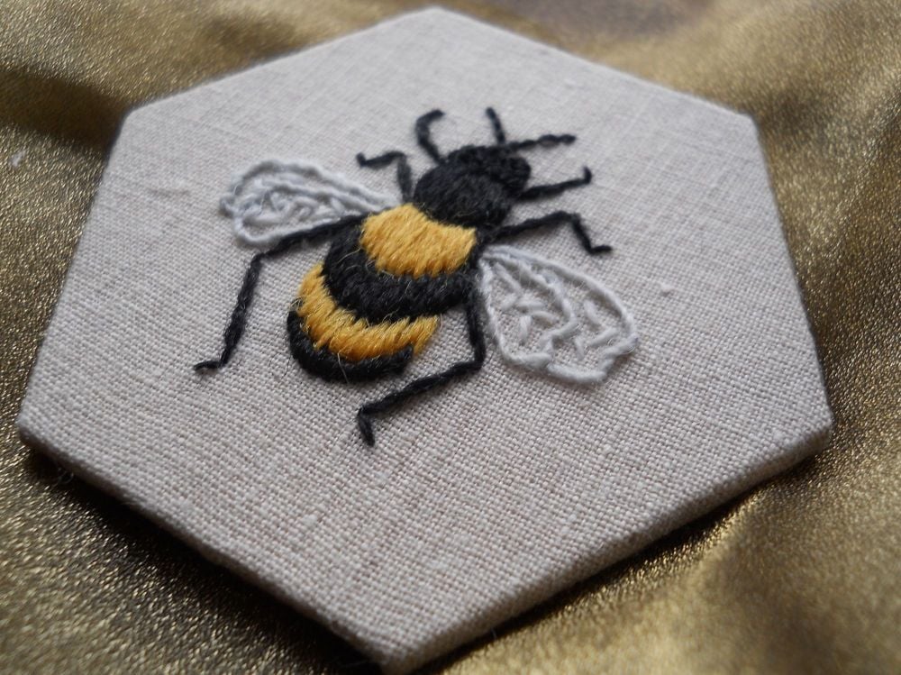 Swarm of bees - crewelwork embroidery kit