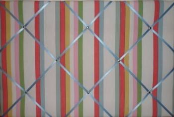 Medium 40x30cm Cath Kidston Woven Deck Stripe Hand Crafted Fabric Notice / Pin / Memo / Memory Board