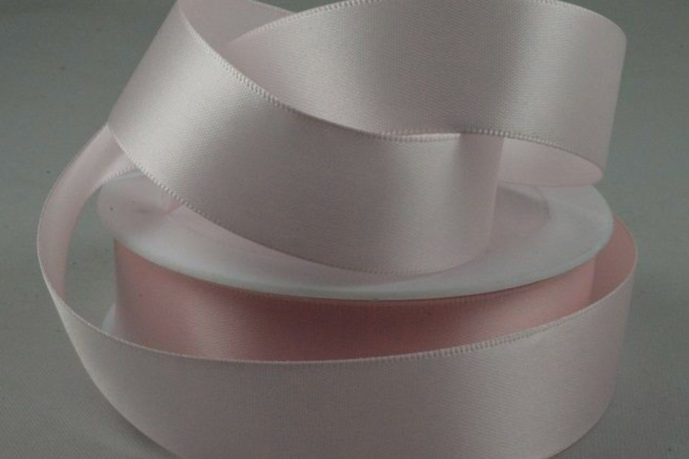 Double Sided Satin Ribbon 7mm 25 Metre Reel Or By The Metre in Hinted Pink