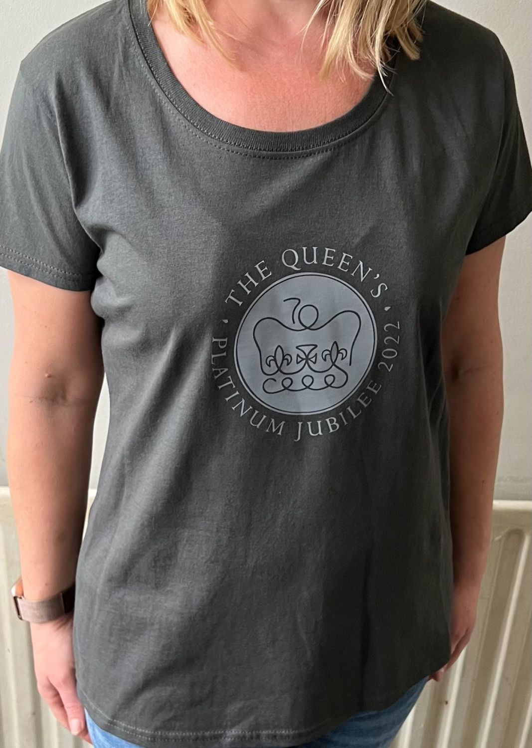 Women's, Men's & Kid's Commemorative Merchandise - T Shirt - The Queen's Pl