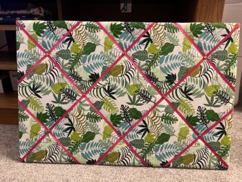 60x40cm Green Jungle Leaves Pink Ribbon Handcrafted Lightly Padded Fabric Notice Bulletin Memo Pin Cork Board Landscape - ready to post