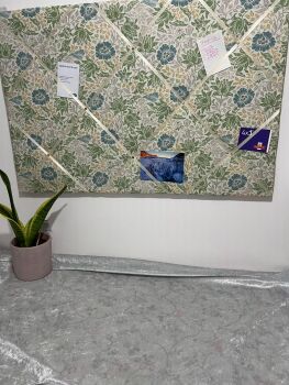 Hibiscus Mallow Flowers Padded Fabric Notice Memo Board in Apple & Linen - Aesthetically pleasing ways to declutter- store photos, notes etc