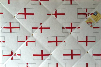Large 60x40cm White & Red England Multiple St George's Flag World Cup Football Handcrafted Fabric Notice / Memory / Pin / Memo Board