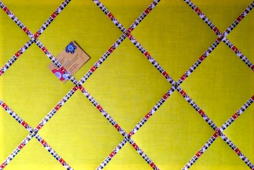 Large 60x40cm Yellow Minions Ribbon Hand Crafted Fabric Notice / Memory / P