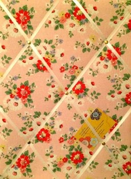 Medium 40x30cm Cath Kidston Pink Daisy / Daisies Hand Crafted Fabric Notice / Pin / Memo / Memory Board