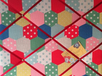 Medium 40x30cm Cath Kidston Patchwork Spot Hand Crafted Fabric Notice / Pin / Memo / Memory Board
