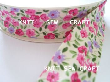 cream cotton sewing tape with pink and lilac flower print  883-2199