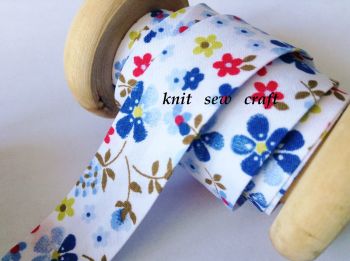 flower pattern bias fabric 18mm blue red green floral print 018 1 mtr