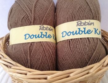 Robin Double Knitting Wool 100g Ball Acrylic DK Yarn Taupe Light Brown