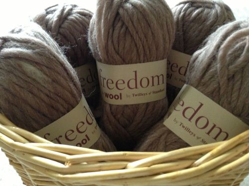 Twilleys Freedom Chunky Knitting Wool Light Brown 432