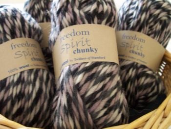 Twilleys Freedom Spirit Chunky Yarn Dignity 808 100% Pure Wool