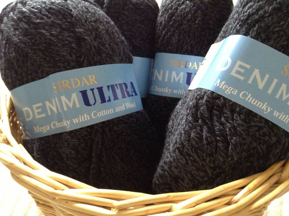 Ultra super chunky yarn deals