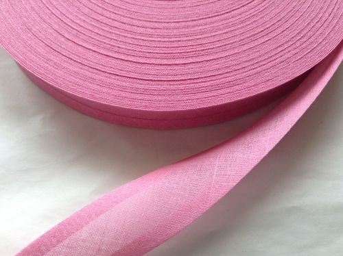 cotton bunting and sewing tape - cerise pink 