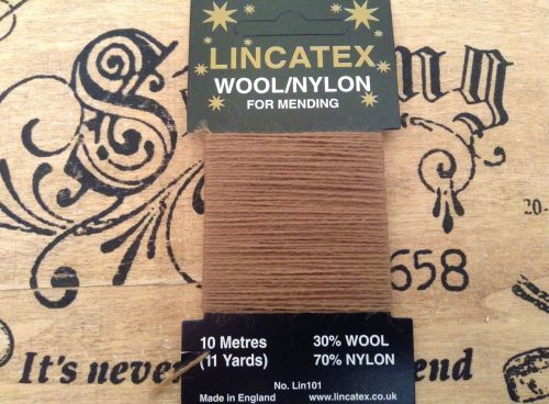 10 metres Lincatex sock darning wool fawn/dark beige