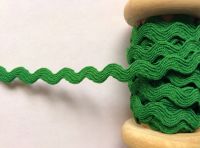 Green Ric Rac Ribbon Rick Rack 7mm Sewing Trim Emerald Green 1 Metre