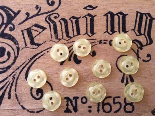 Yellow Flower Buttons, Set of 10 x 11mm