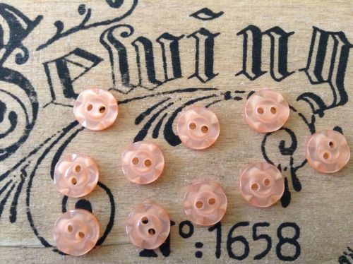 Peach Flower Buttons, Set of 10 x 11mm
