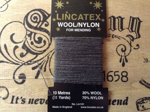 dark grey sock darning wool 10 metres Lincatex thread