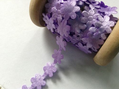 Lilac Daisy Braid Flower Shape Trimming Sold Per Half Metre