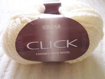 Sirdar Click Chunky Knitting Wool - Lamb/Cream