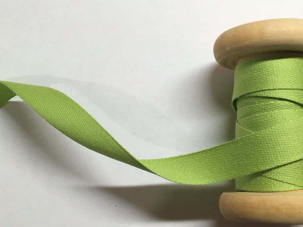14mm Kiwi Green Cotton Tape Apron Ties 1/2 Metre Celery Green