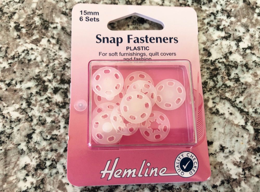 White Press Fasteners 6 sets 15mm - Hemline