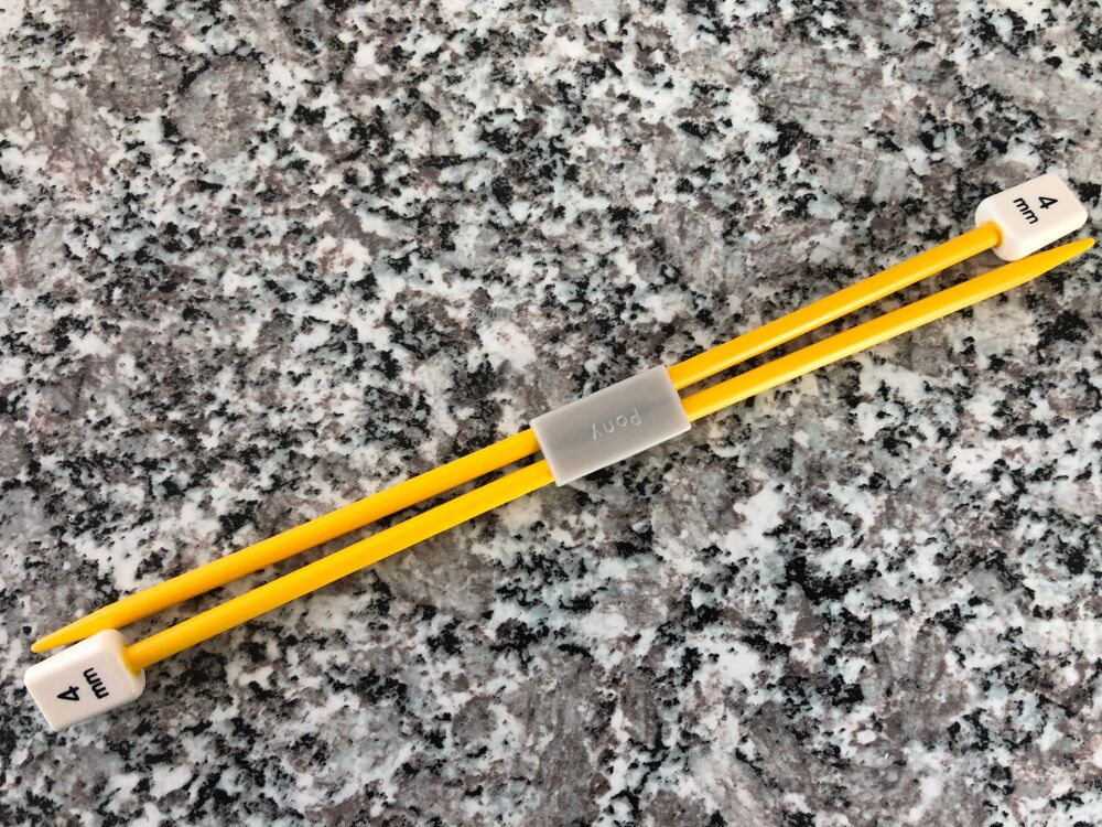 Pony Childrens Knitting Needles Size 4mm