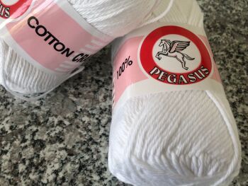 White Dishcloth Cotton 100g Ball Of Yarn