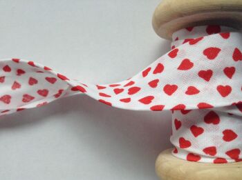 Red Hearts 25mm Cotton Bias Binding