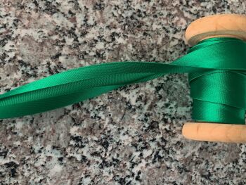 19mm Emerald Green Satin Fabric Trimming
