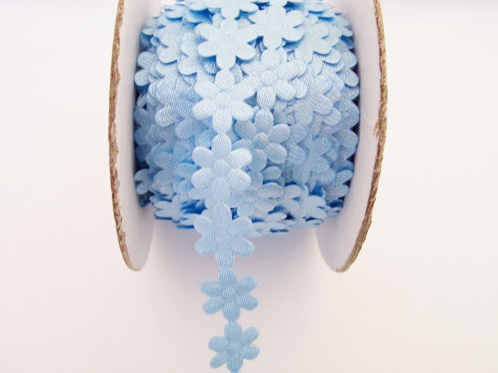 Flower Shaped Satin Trimming Braid - Blue Daisies