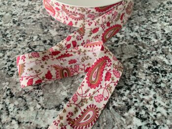 pink paisley pattern cotton bias binding tape 25mm x 3mtr