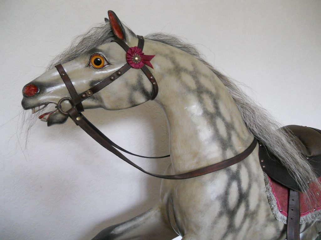 Rare Antique bow rocking horse from the Georgian / Victorian era - Cassilli Castle ...