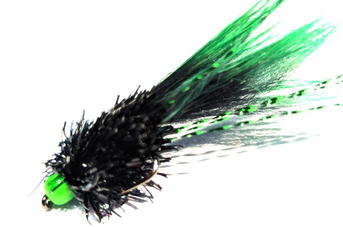 Zonker mini  Black and Green #10 Barbless Z101
