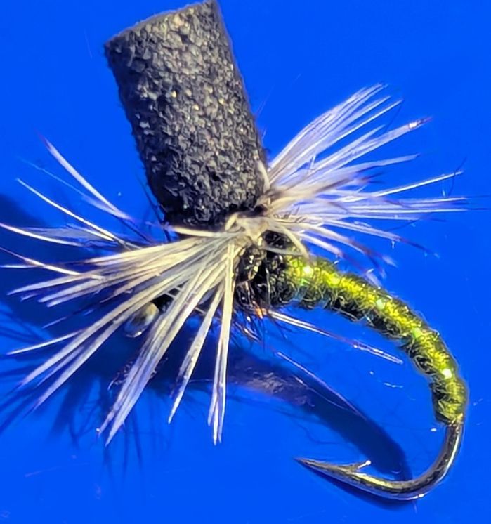 Klinkhammer Olive Pearl grizzle. Black foam post size 14 barbed CP35