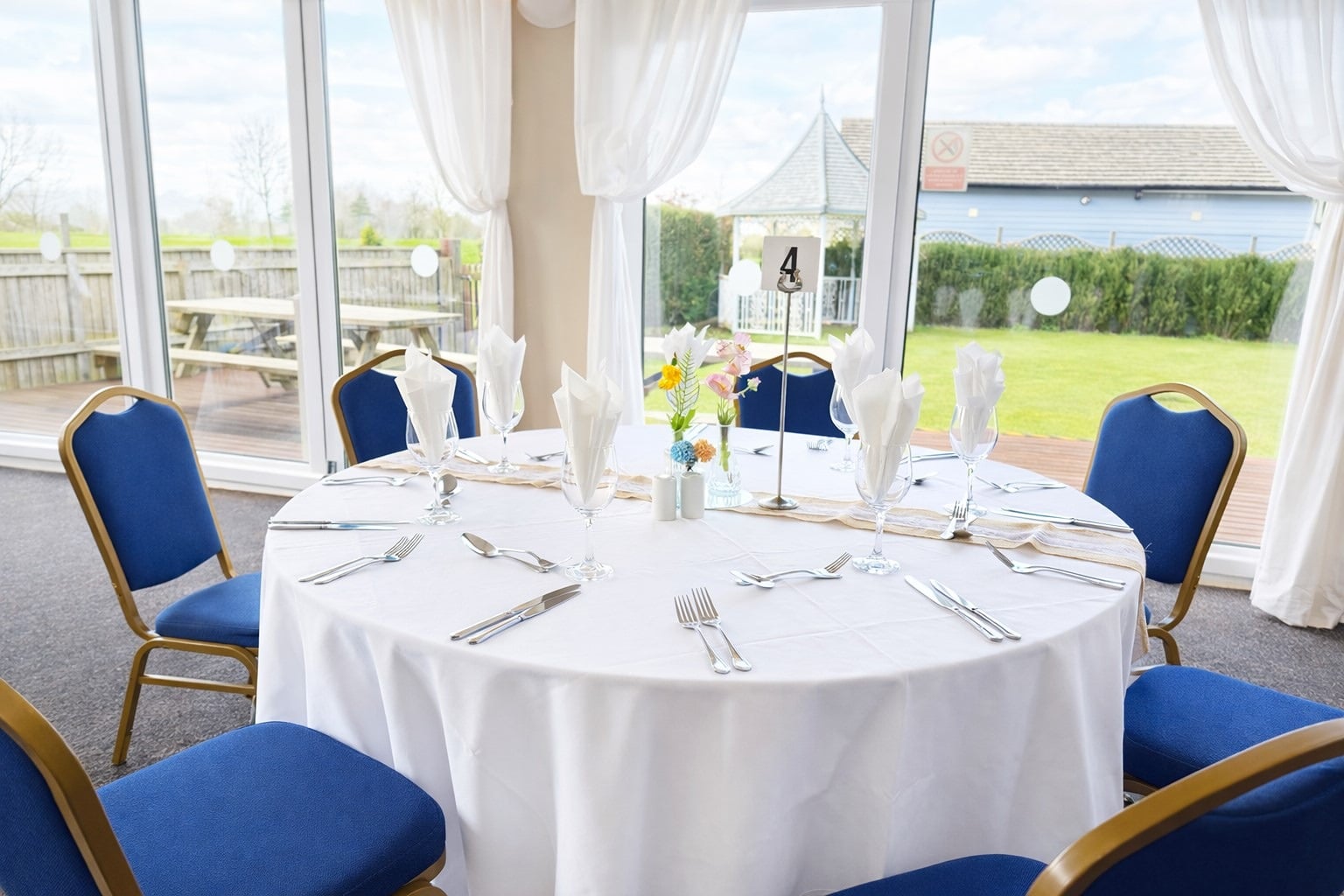 2026 mothers day table