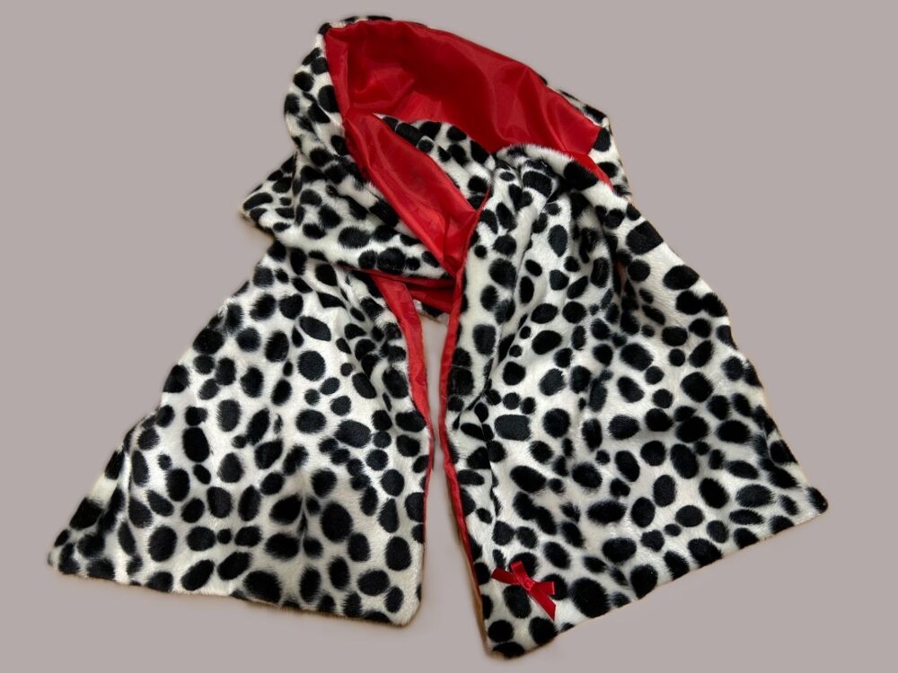<!-- 037 -->Dalmation Scarf Faux Fur Cruella Fancy Dress