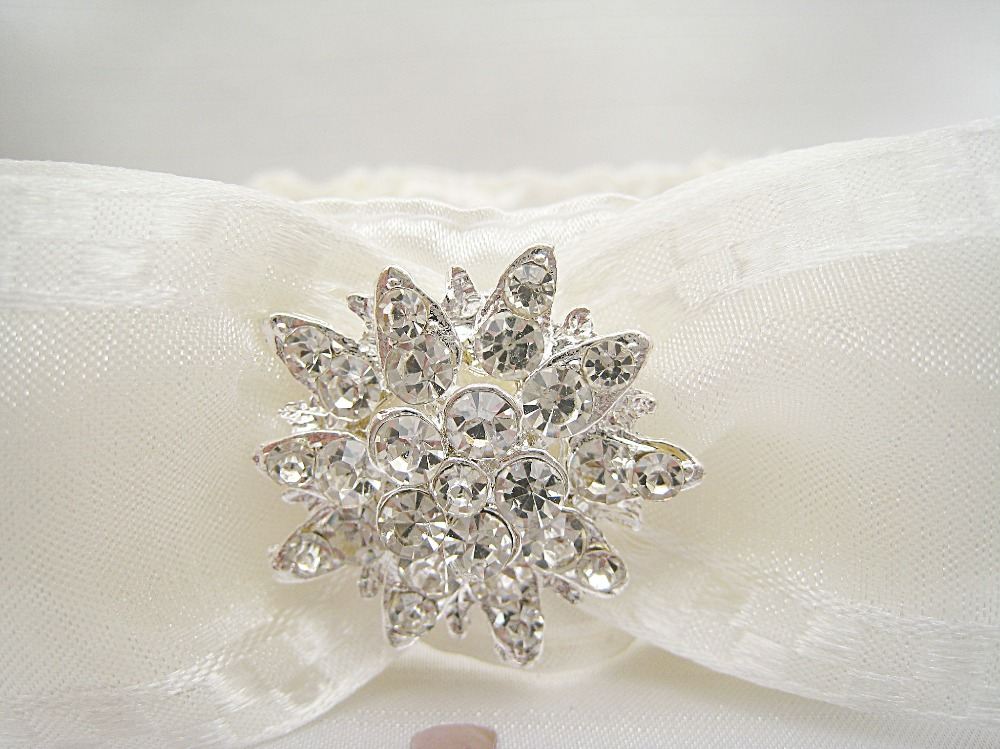 Bliss Sparkle Wedding Garter £21.99