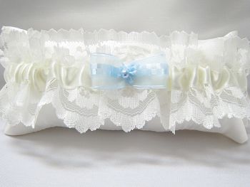 'May' Luxury White Or Ivory Lace Wedding Garter