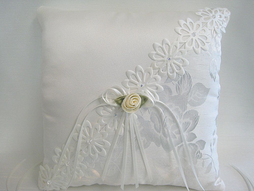 Quick Despatch  All Ivory Two Tone Wedding Ring Cushion £24.99