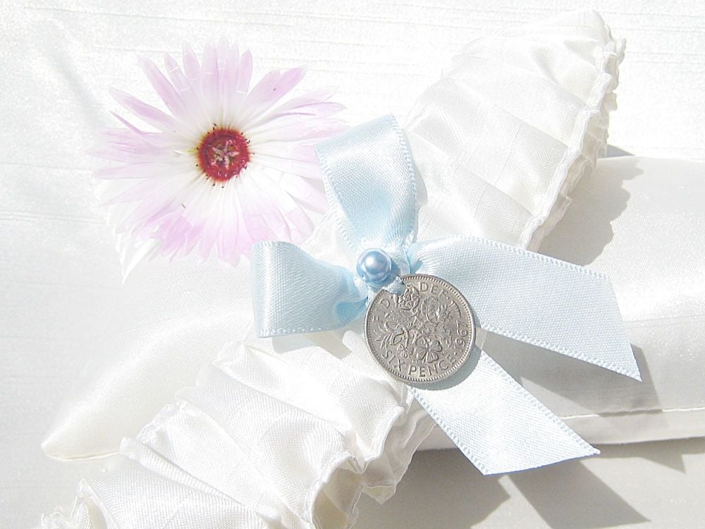 sixpence wedding garter