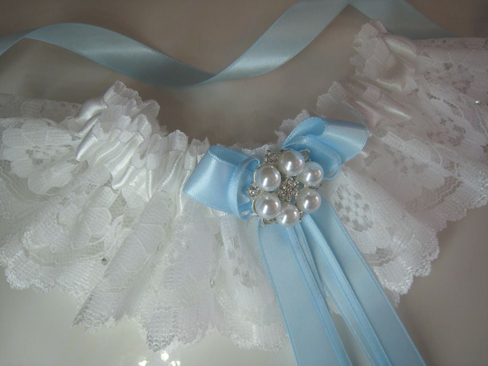 'Bailey' Pale Blue Bows Wedding Garter £29.99