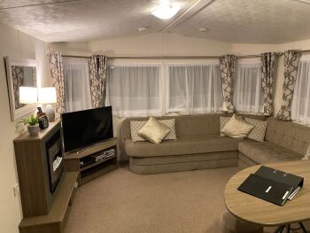 living room 114